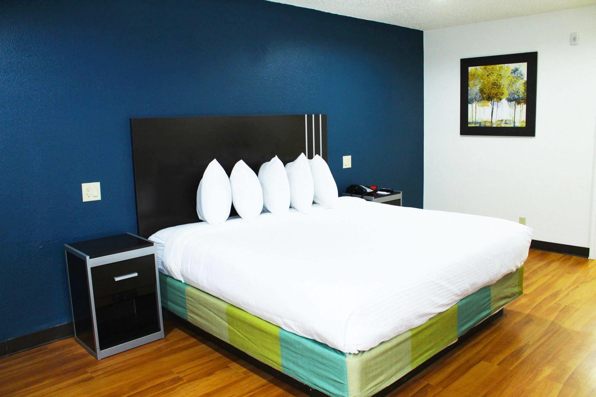 Stay Express Inn Dallas - Fair Park / Downtown (Adults Only) Экстерьер фото